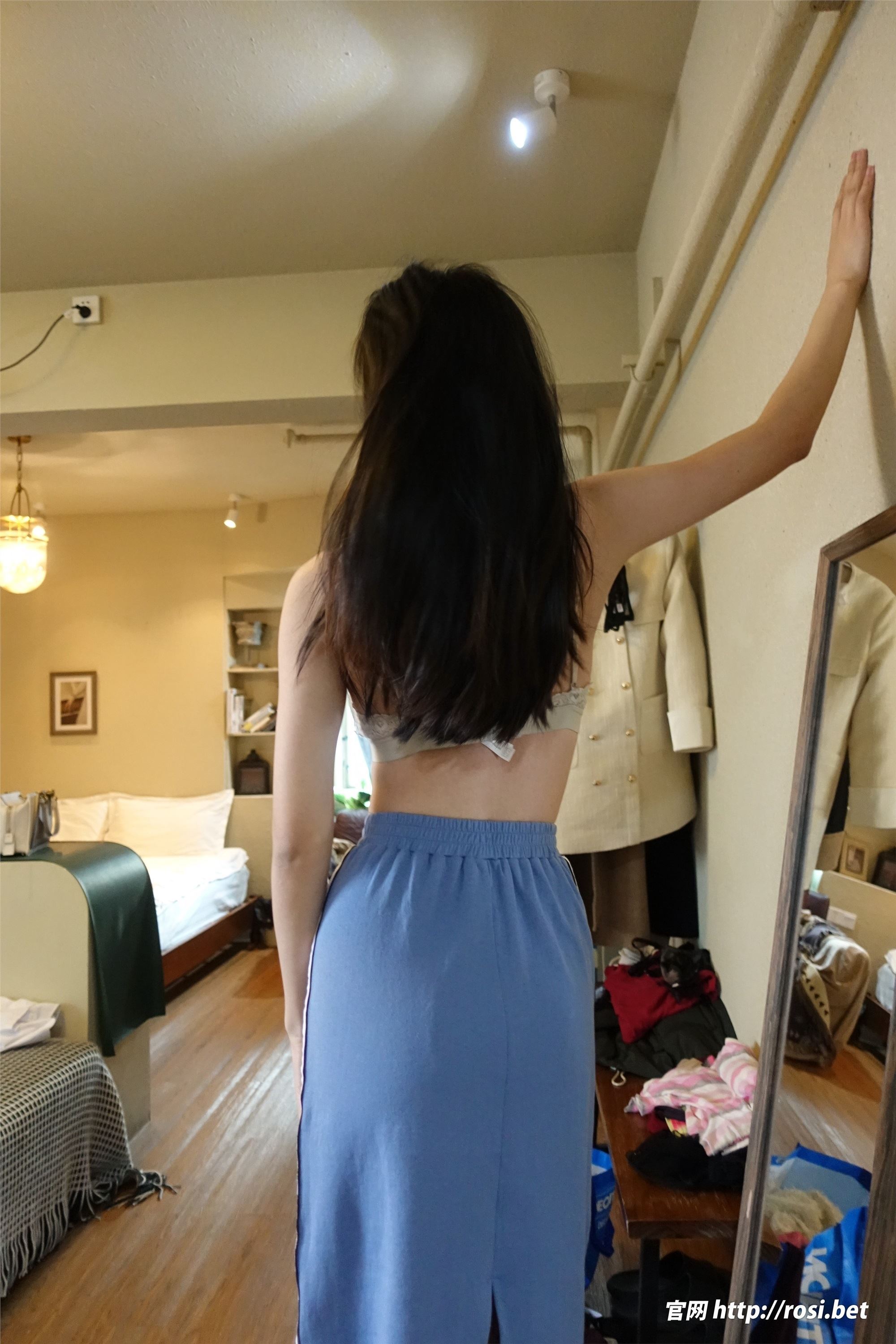 ROSI写真 2023.10.13 NO.4330